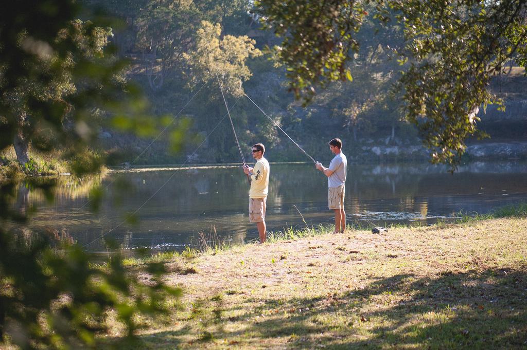 The Lodge At Cypress Falls Wimberley Zewnętrze zdjęcie