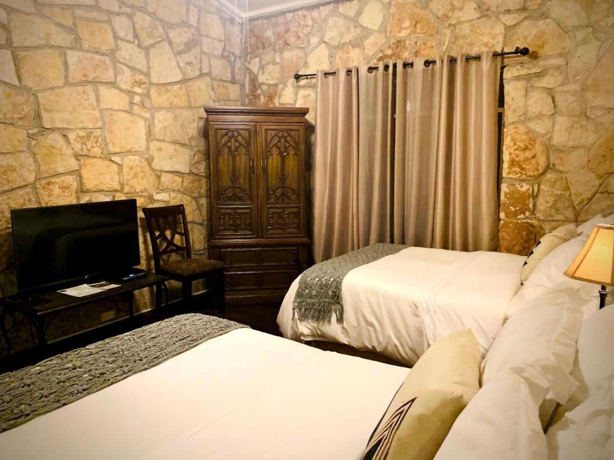 The Lodge At Cypress Falls Wimberley Zewnętrze zdjęcie